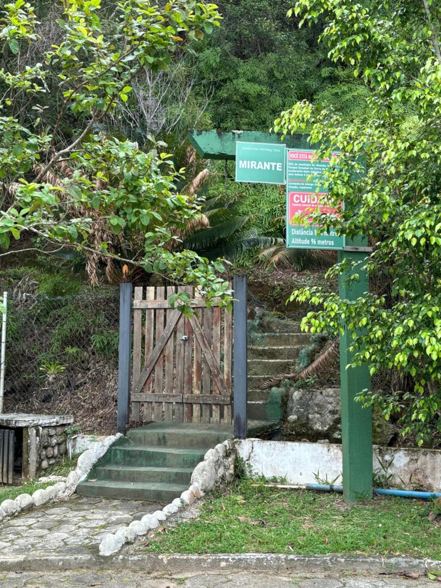 Condominio Com Muita Diversao Toninhas Ubatuba Exterior photo