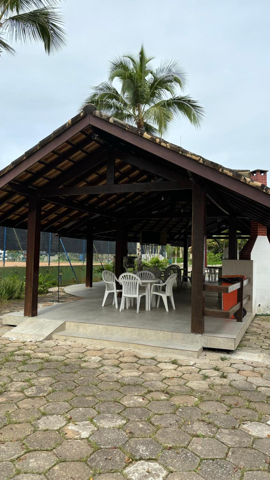 Condominio Com Muita Diversao Toninhas Ubatuba Exterior photo